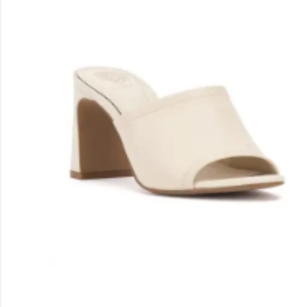 VINCE CAMUTO ALYYSA SLIDE